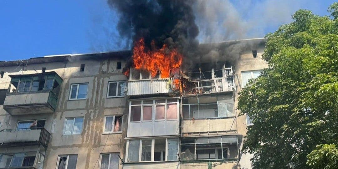 3 погибших, 1 ранен, 21 гражданский объект разрушен: последствия российских обстрелов за сутки (фото)