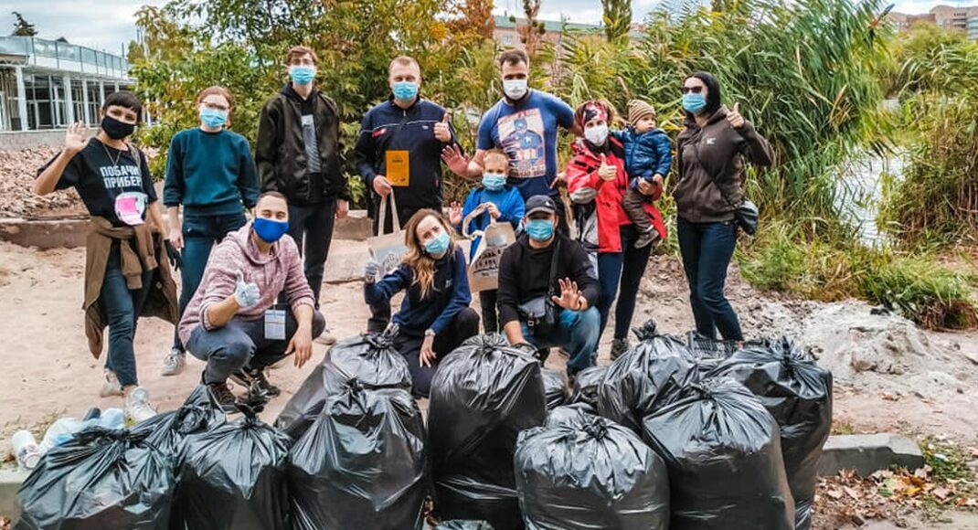 "Побачив — прибери!": Як пройшов "World Cleanup Day" у Слов'янську