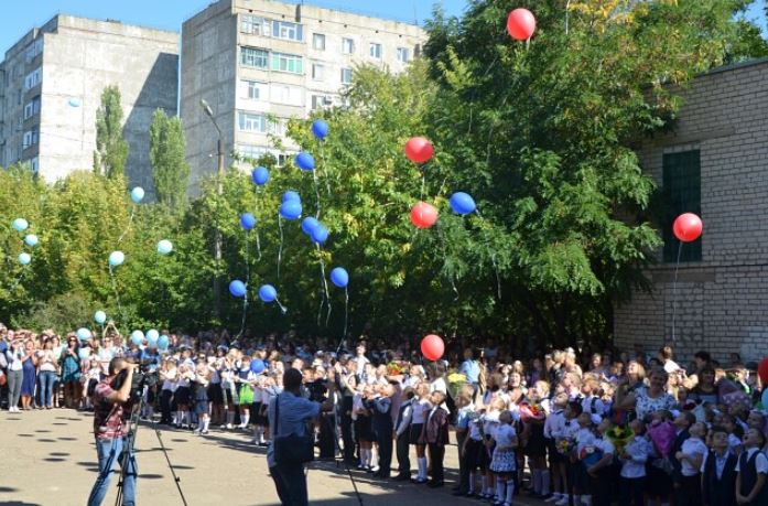 Обережно, пропаганда! Дітей окупованої Луганщини виховують посіпаками «русского міра»