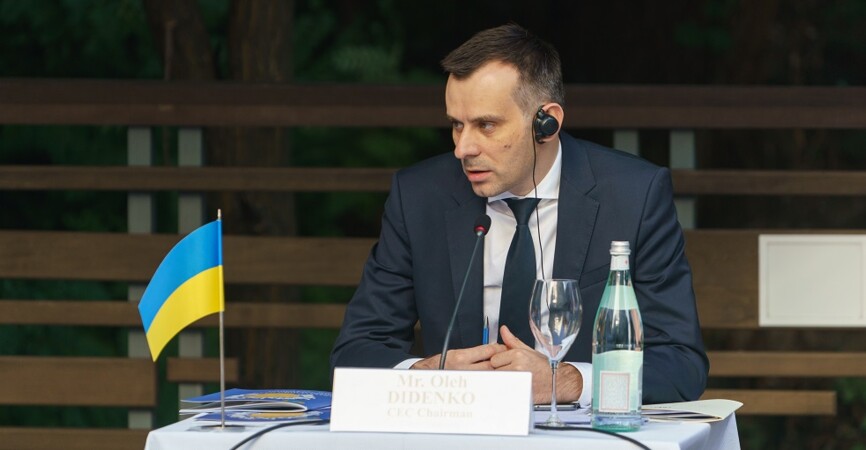 У ЦВК заговорили про можливі вибори в громадах Донбасу навесні 2021 року, в яких восени вони не відбудуться