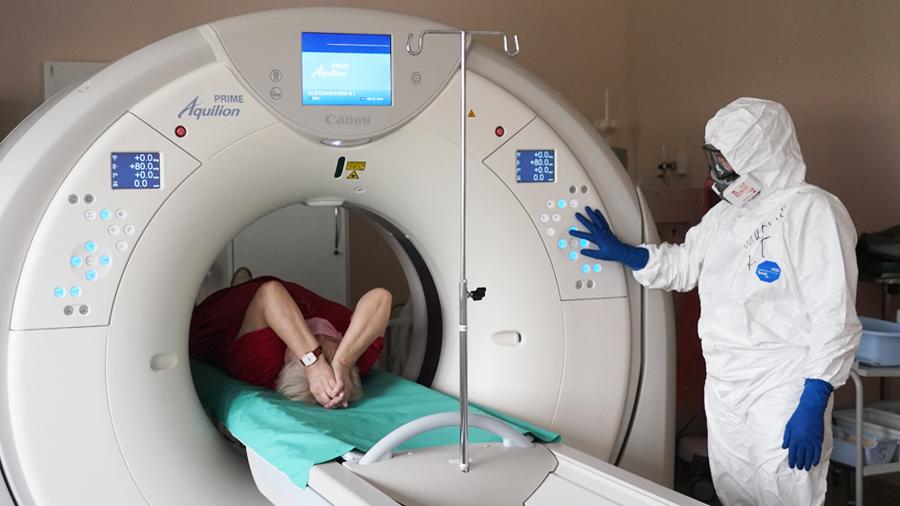 У соцмережах розповіли про ситуацію з коронавірусом в ОРДЛО: На КТ легенів черга вже на 5 жовтня