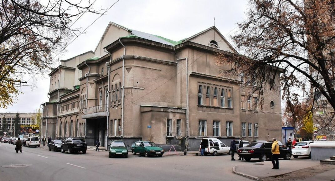 Як Будинок культури в Слов'янську став розмінною картою в політичних батлах