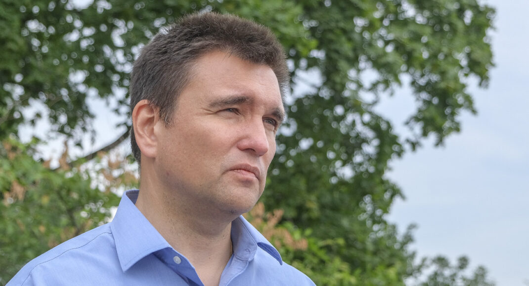 Мінські домовленості, якщо сприймати їх буквально, виконати неможливо, - Клімкін
