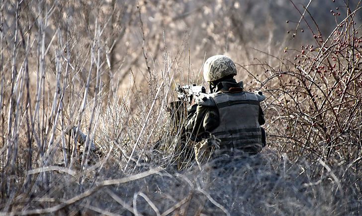 День в ООС: зафиксировано 2 нарушения перемирия на Донбассе