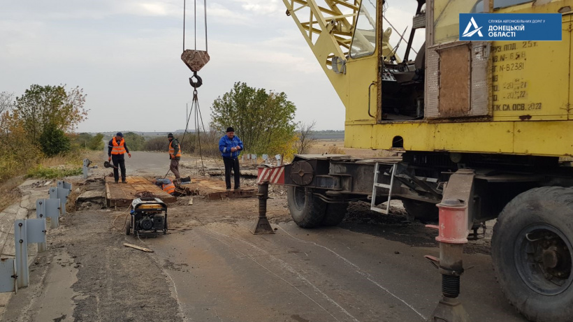 На Донеччині готуються до масштабної реконструкції шляхопроводу Київ - Харків - Довжанський: фото