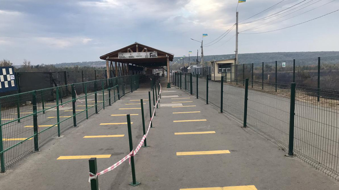 КПВВ "Станиця Луганська" відновлює роботу з 5 жовтня