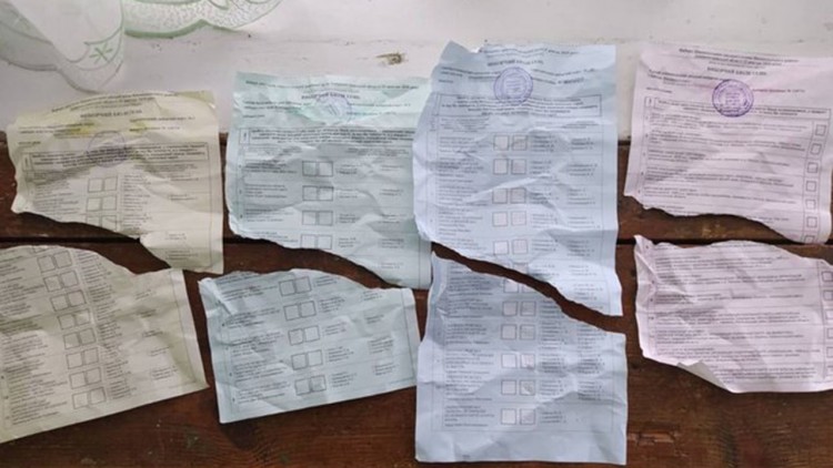 Виборець знищив бюлетені в Слов'янську: подробиці