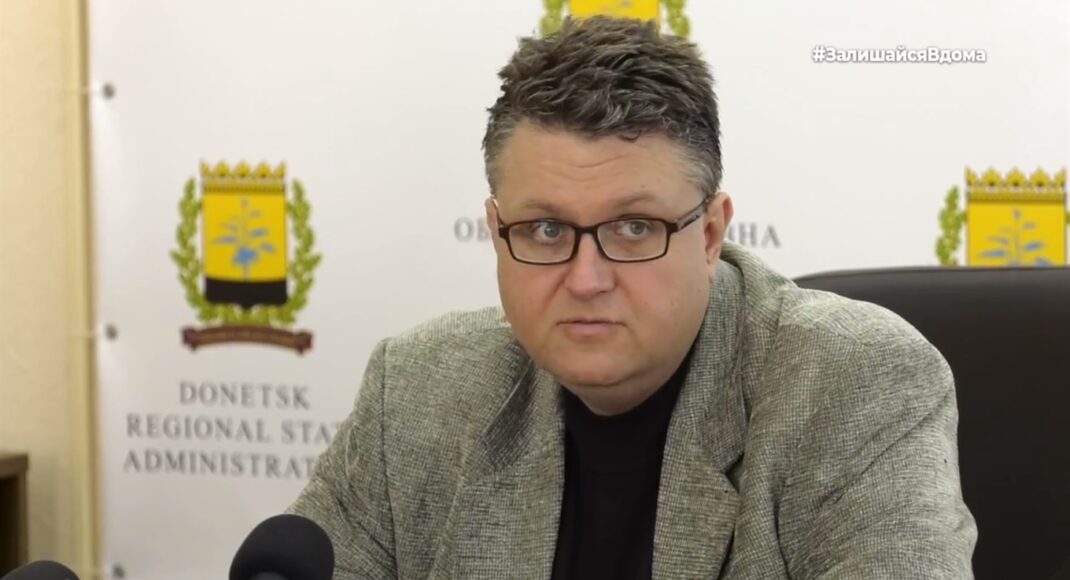Понад 300 лікарів на Донеччині захворіли COVID-19