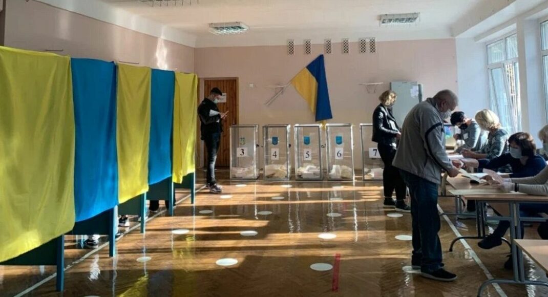 Вперед у минуле? Результати місцевих виборів у Слов'янську