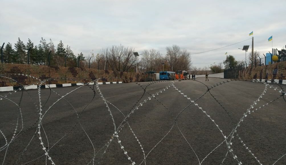 Оккупанты открыли "Счастье", но не надолго: отдали деньги за воду