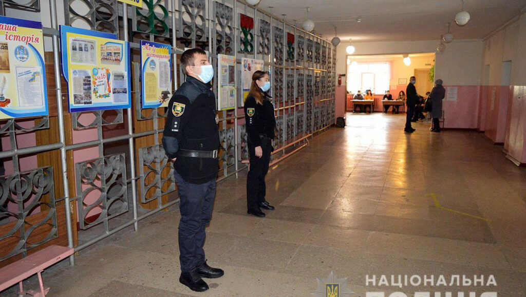 В полицию Донетчины поступило 9 заявлений о нарушениях на выборах к 20.30
