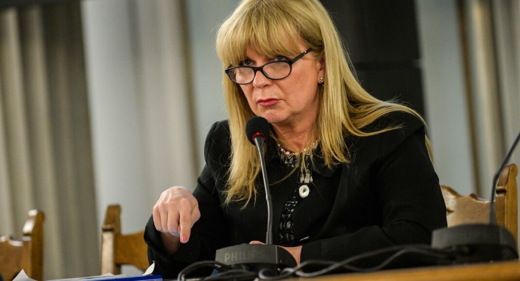 Суд у Гаазі взяв до уваги доповідь про злочини Росії на Донбасі