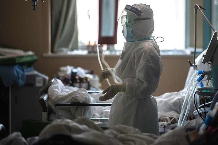 На стационарном лечении от COVID-19 на Донетчине находятся 940 больных
