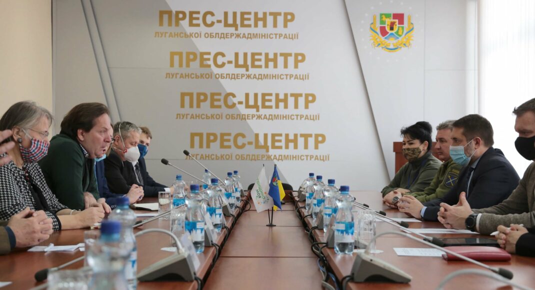 Координатор проєктів ОБСЄ відвідав Луганщину: що обговорили