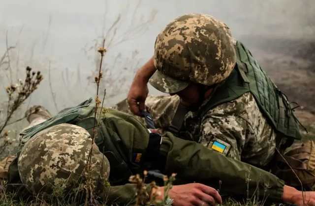 Доба в ООС: 9 обстрілів, один український захисник поранений