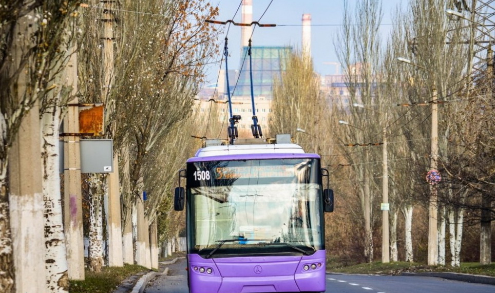 В окупованому Донецьку через пожежу зупинили рух тролейбусів
