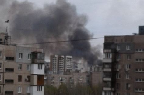 В Мариуполе пожар: данные очевидцев (фото)