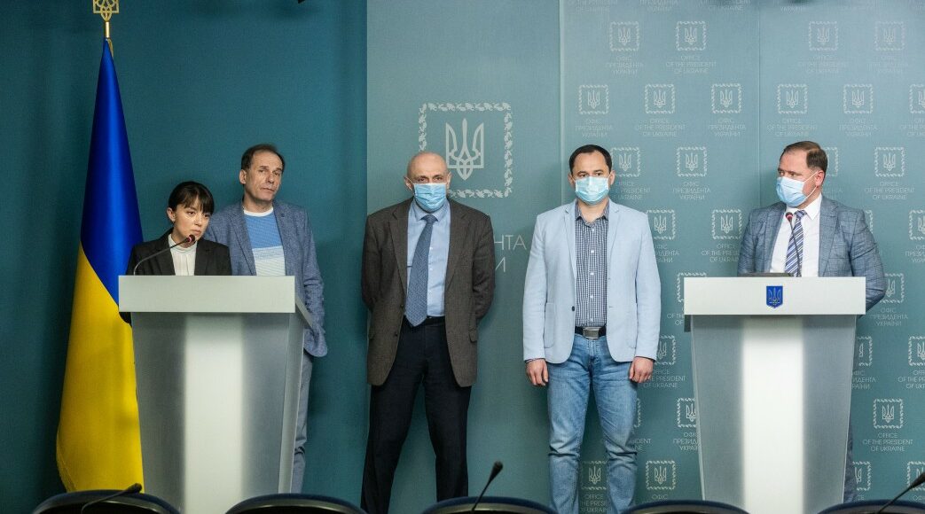 У Зеленського презентували Консультативну раду із захисту прав і свобод добровольців АТО