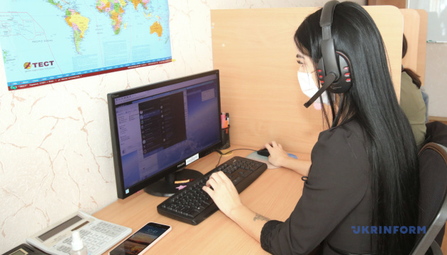 У Мінветеранів навчають співробітників кол-центру для консультацій ветеранів АТО