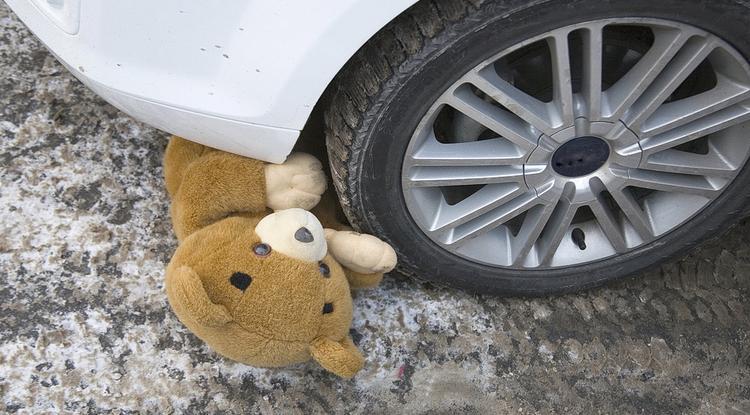В невизнаній "лнр" сталося ДТП, серед постраждалих 3 дітей