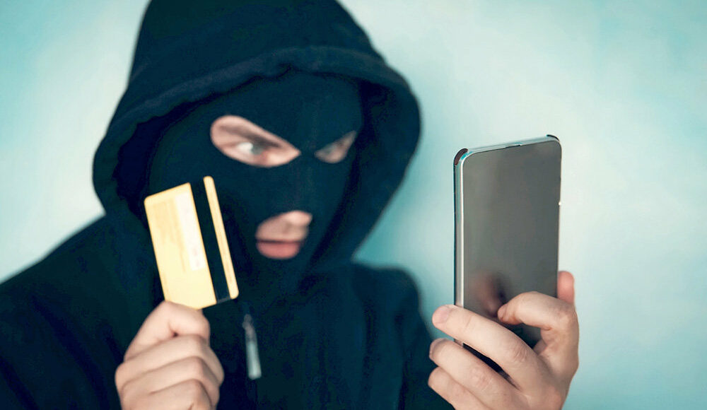 Жителька Краматорська віддала понад 190 тисяч гривень аферистам