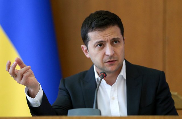 Зеленский расширил санкции СНБО против сотрудников российских выборов в Крыму: список