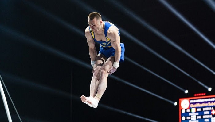 Спортсмен из Мариуполя выиграл золото в опорном прыжке на этапе Кубка мира по спортивной гимнастике (видео)