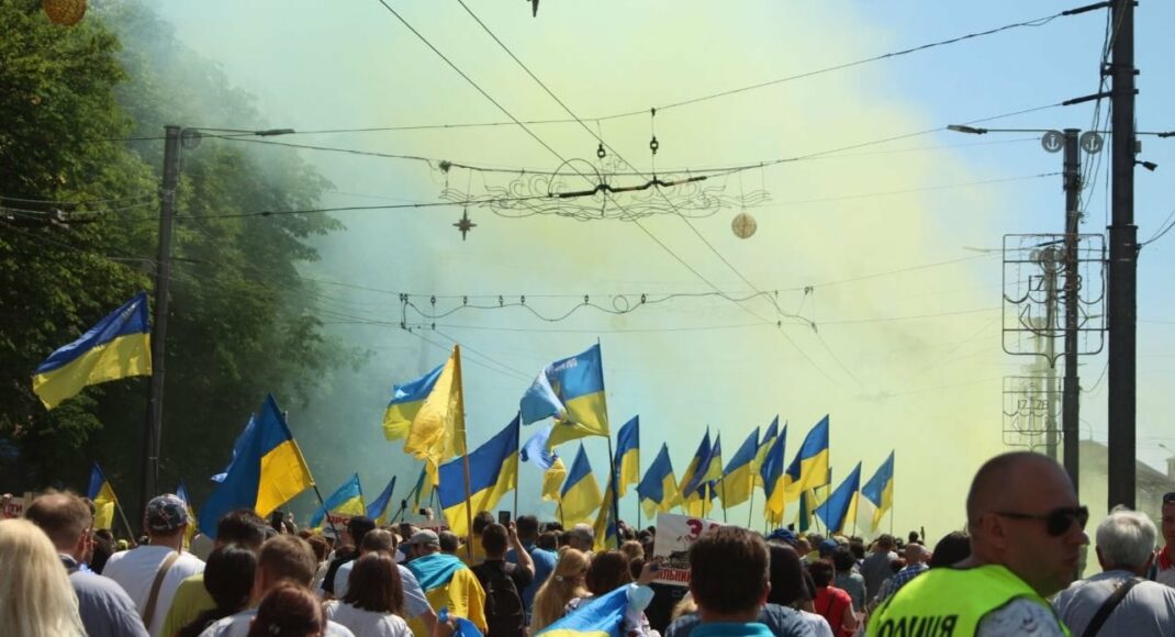В Мариуполе отметили седьмую годовщину освобождения от российской оккупации