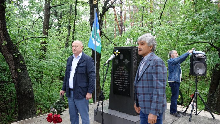 У Лимані вшанували пам'ять десантника Юрія Власенка, який загинув 7 років тому при звільненні міста від "ДНР"