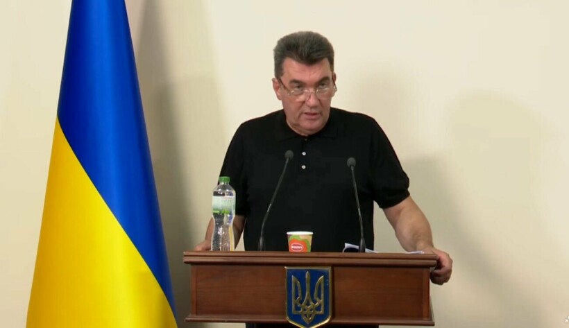 В Краматорске провели первое выездное заседание СНБО, по итогам проводят брифинг (трансляция)