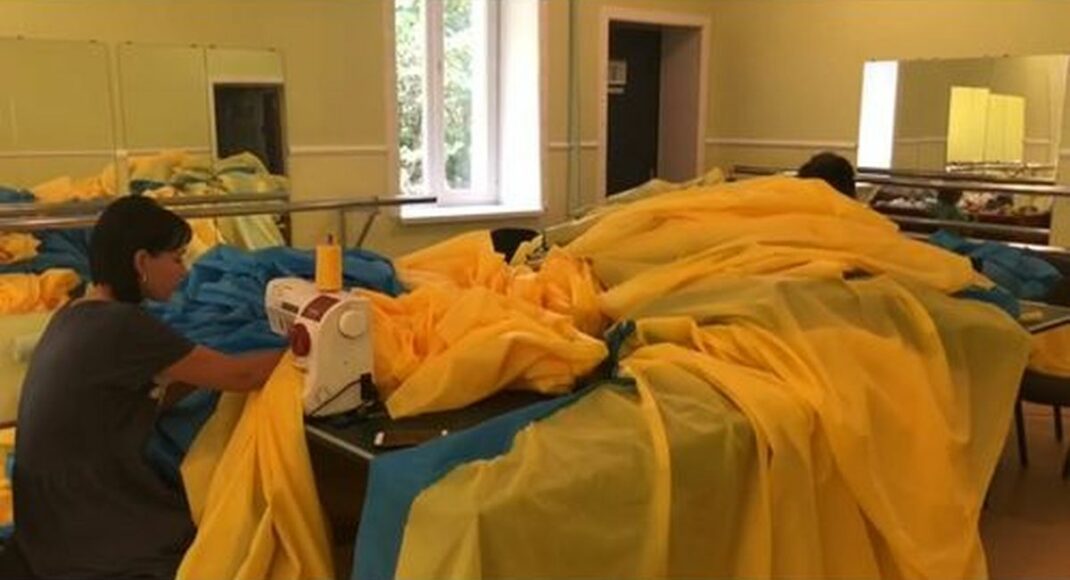 У Попасній 23 серпня розгорнуть державний прапор довжиною 200 метрів та встановлять рекорд