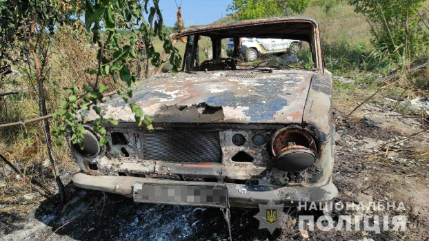 Житель Луганщини вночі викрав авто своєї знайомої та спалив його