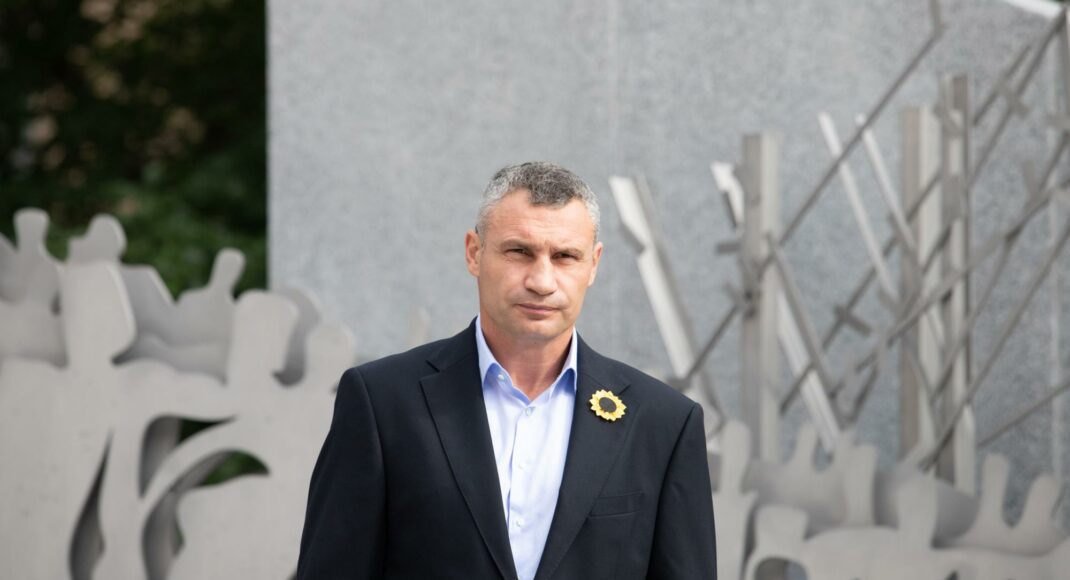 У Києві Кличко відкрив меморіал пам’яті загиблим воїнам