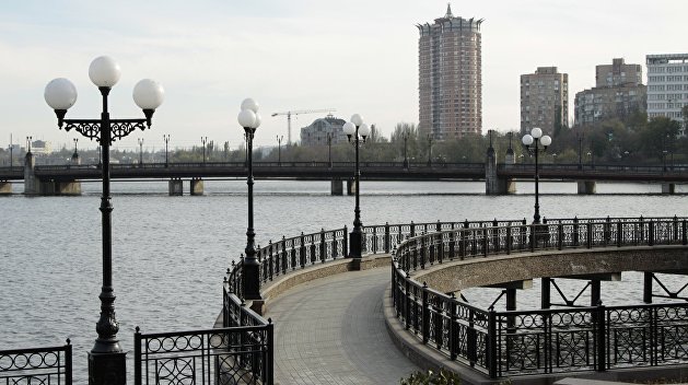 Місто вбивають і перетворюють на колгосп: Казанський показав відео про життя в окупованому Донецьку