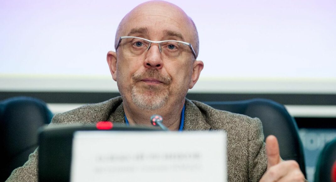 Резников заявил, что Зеленский убедил его стать министром обороны