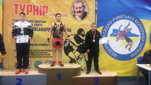 Юные спортсмены Константиновки выиграли медали на турнире по греко-римской борьбе