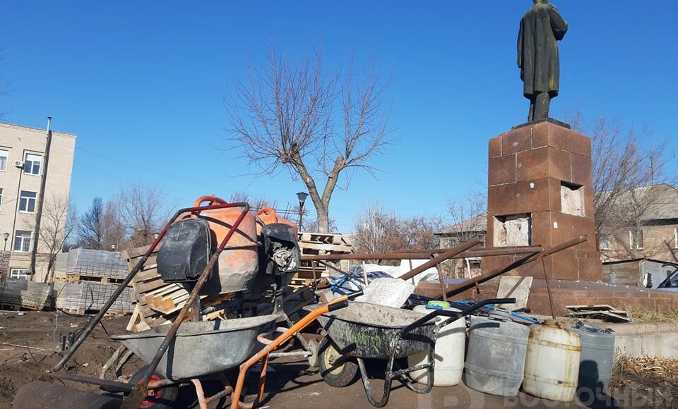 В Северодонецке проходит реконструкция сквера им. Горького: фото