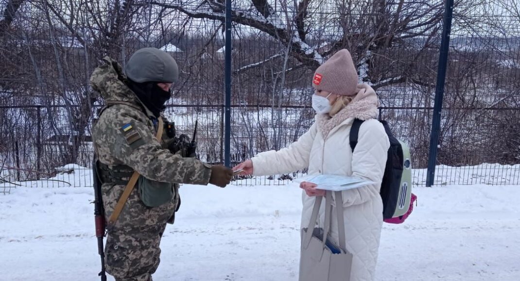 Стало известно, сколько человек пропустили на КПВВ в ОРДЛО за сутки