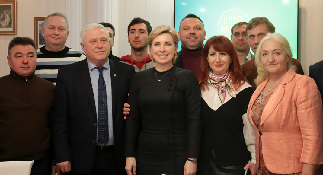 Верещук приїхала на Луганщину з робочим візитом: відвідає КПВВ і видасть ключі від житла переселенцям