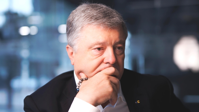 В Киеве взяли перерыв на суде Порошенко о незаконной поставке угля из Донбасса и финансировании "ДНР" и "ЛНР"
