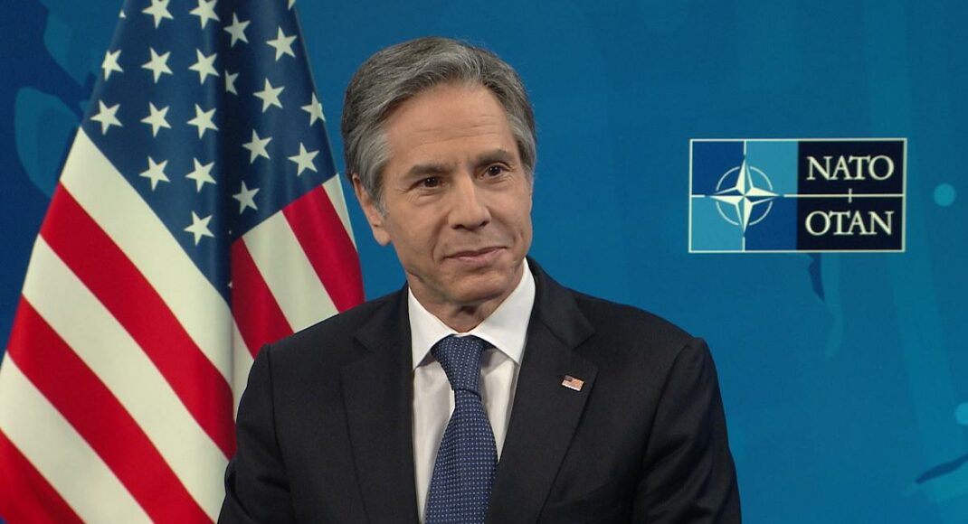 Блінкен повідомив, що США та ЄС визначили шляхи впливу на Путіна
