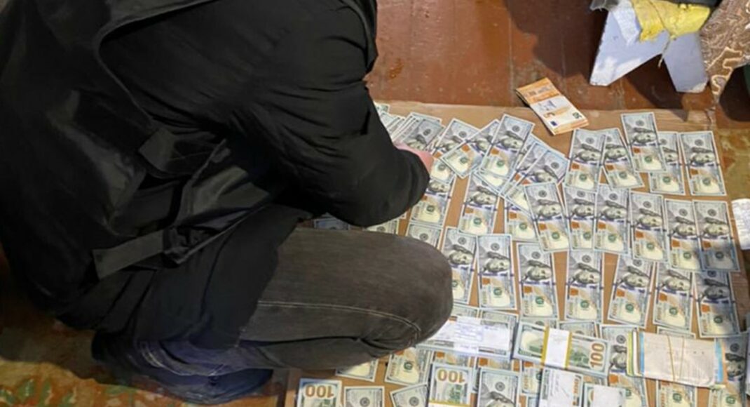 СБУ затримала підприємця з Луганська, який організував роботу"фінансового центру" з ОРЛО
