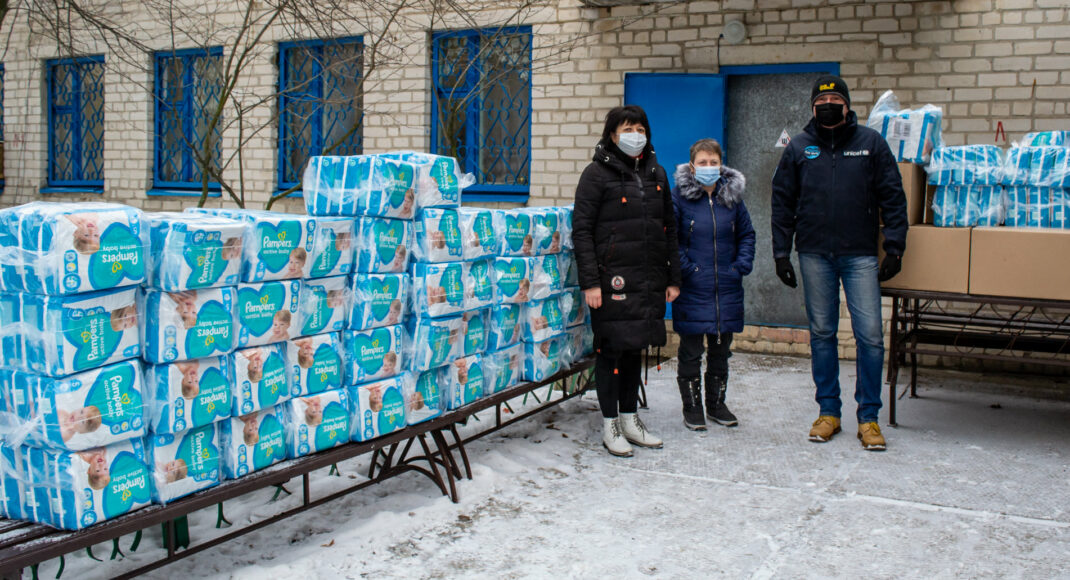Діти у лікарнях та центрах в Слов'янську та Лимані отримали допомогу від Дитячого фонду ООН UNICEF Ukraine (фото)