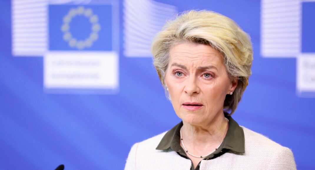 Євросоюз закриє повітряний простір для Росії