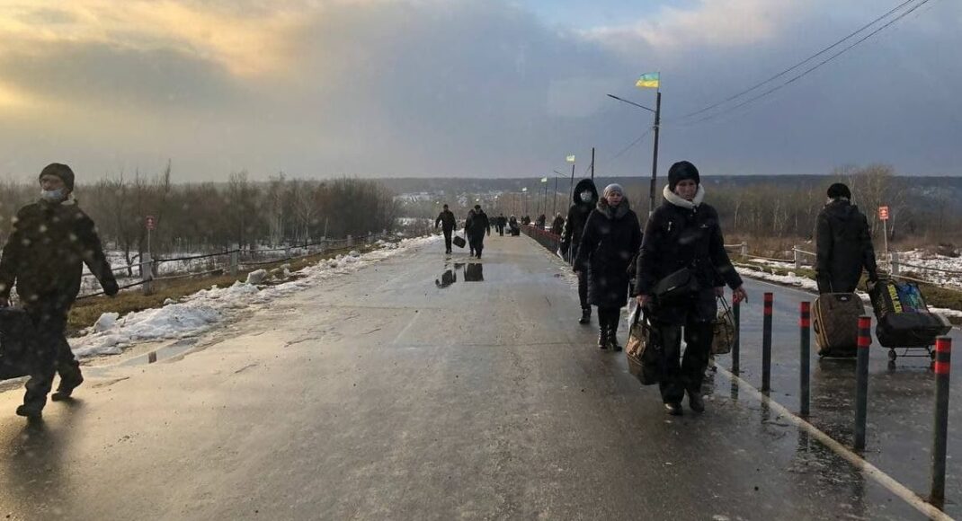 Как проехать через КПВВ, если что-то произошло с украинским паспортом