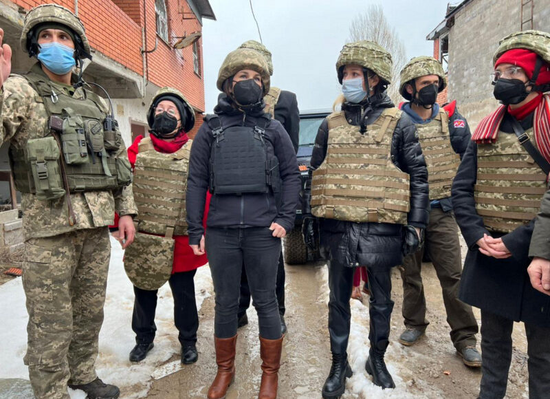 Голова МЗС Німеччини відвідала прифронтову зону Донеччини (фото)