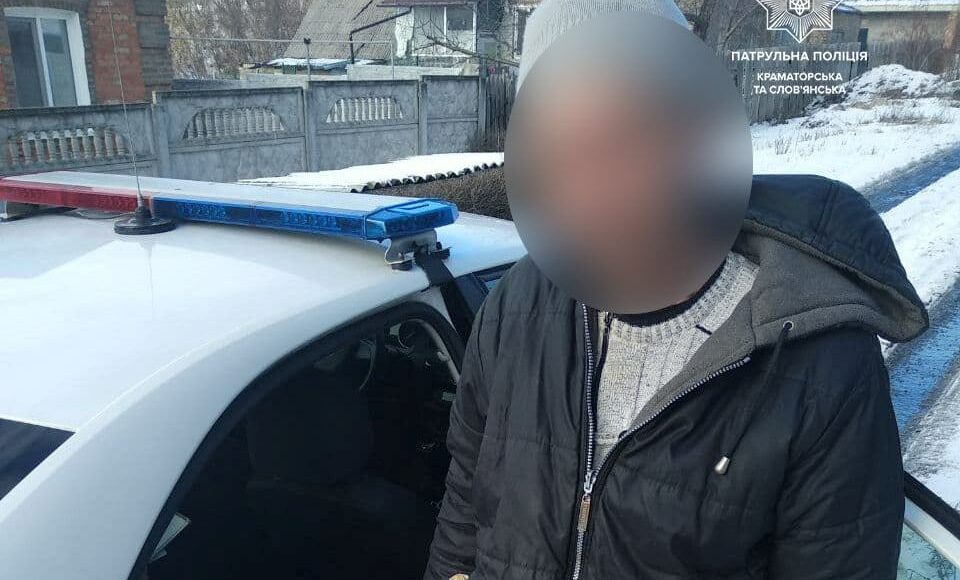 В Краматорске на месте преступления полиция задержала квартирного вора (фото)