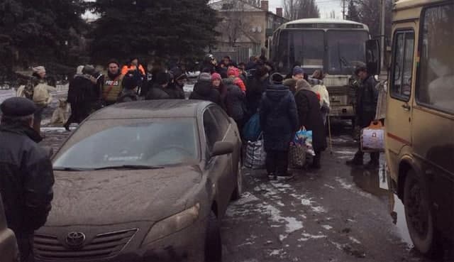Черги біля банкоматів у Донецьку та евакуація: нардеп назвав причину