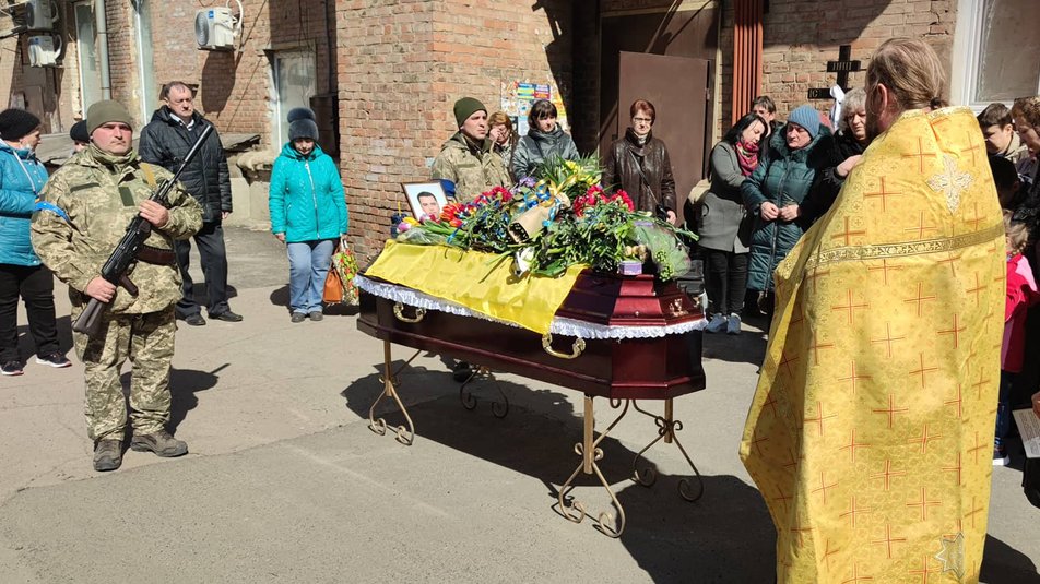 У Бахмуті попрощалися з бійцем батальйону Донбас (відео)