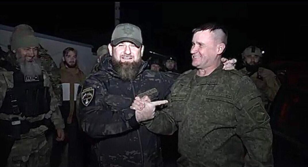 Кадиров заявив, що окупанти рф проводять зачистку Маріуполя і визнав, що люди не хочуть виїжджати в рф і повертаються в місто